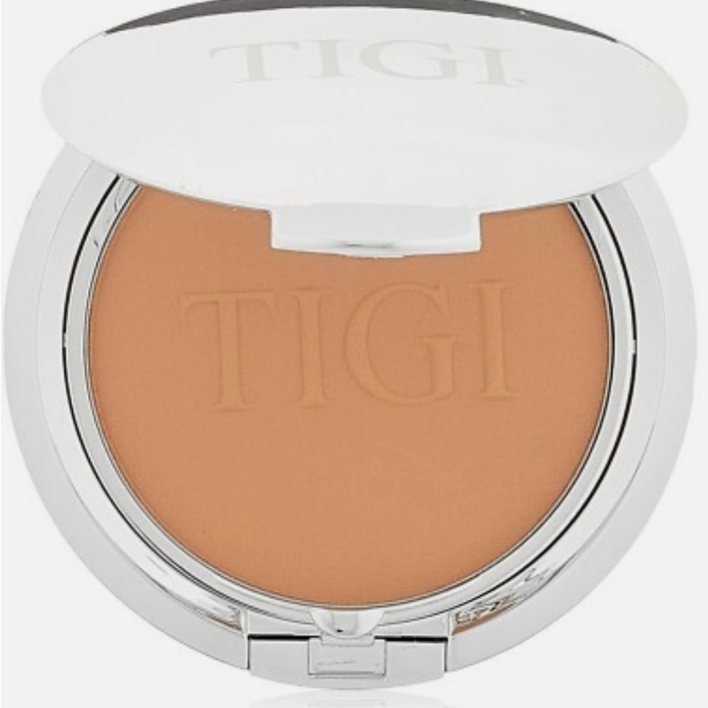 TIGI Allure Powder Foundation